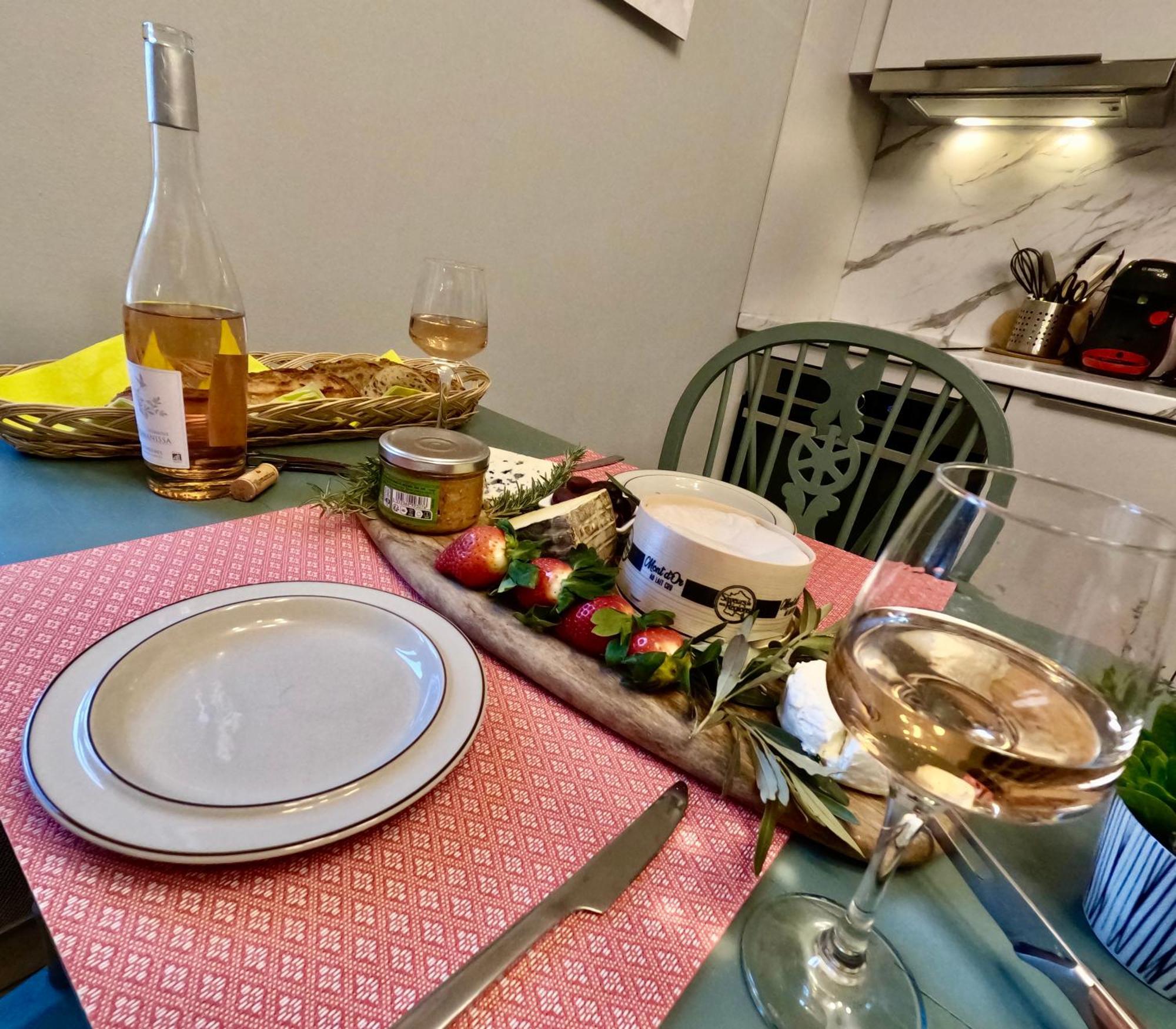 3 Star Surdespine Historic 4 Chateaux Lastours Air Conditioned Εξωτερικό φωτογραφία